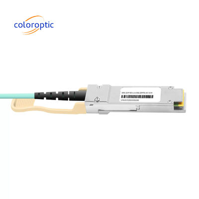 Cable DAC en alliage d'aluminium AOC 40G QSFP+ à 4 x10G SFP+ pour les liaisons Ethernet