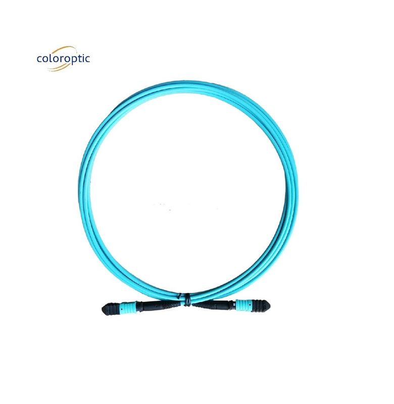 Cordon de patch MPO de qualité fibre G652D avec polissage du connecteur PC de la veste aquatique